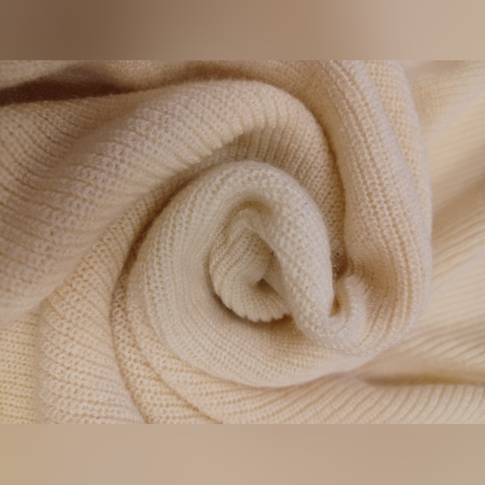 Allsaints EUC Lambswool Cashmere Knit Cream Sweater Size XS - Picture 7 of 9